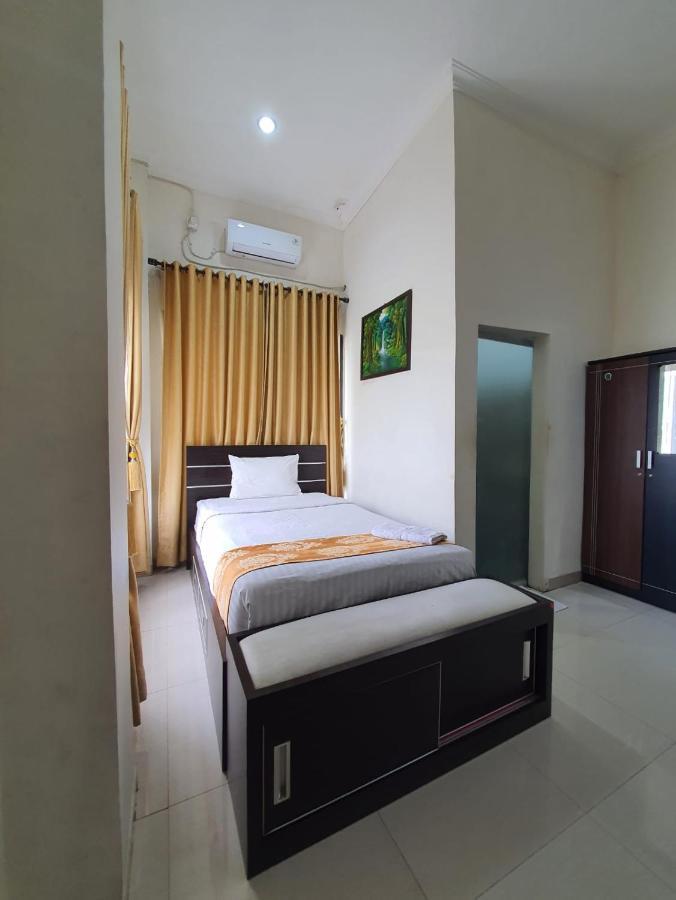 Mahakam Guest House Паданг Номер фото
