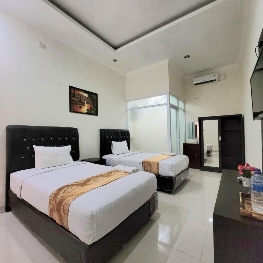 Mahakam Guest House Паданг Номер фото